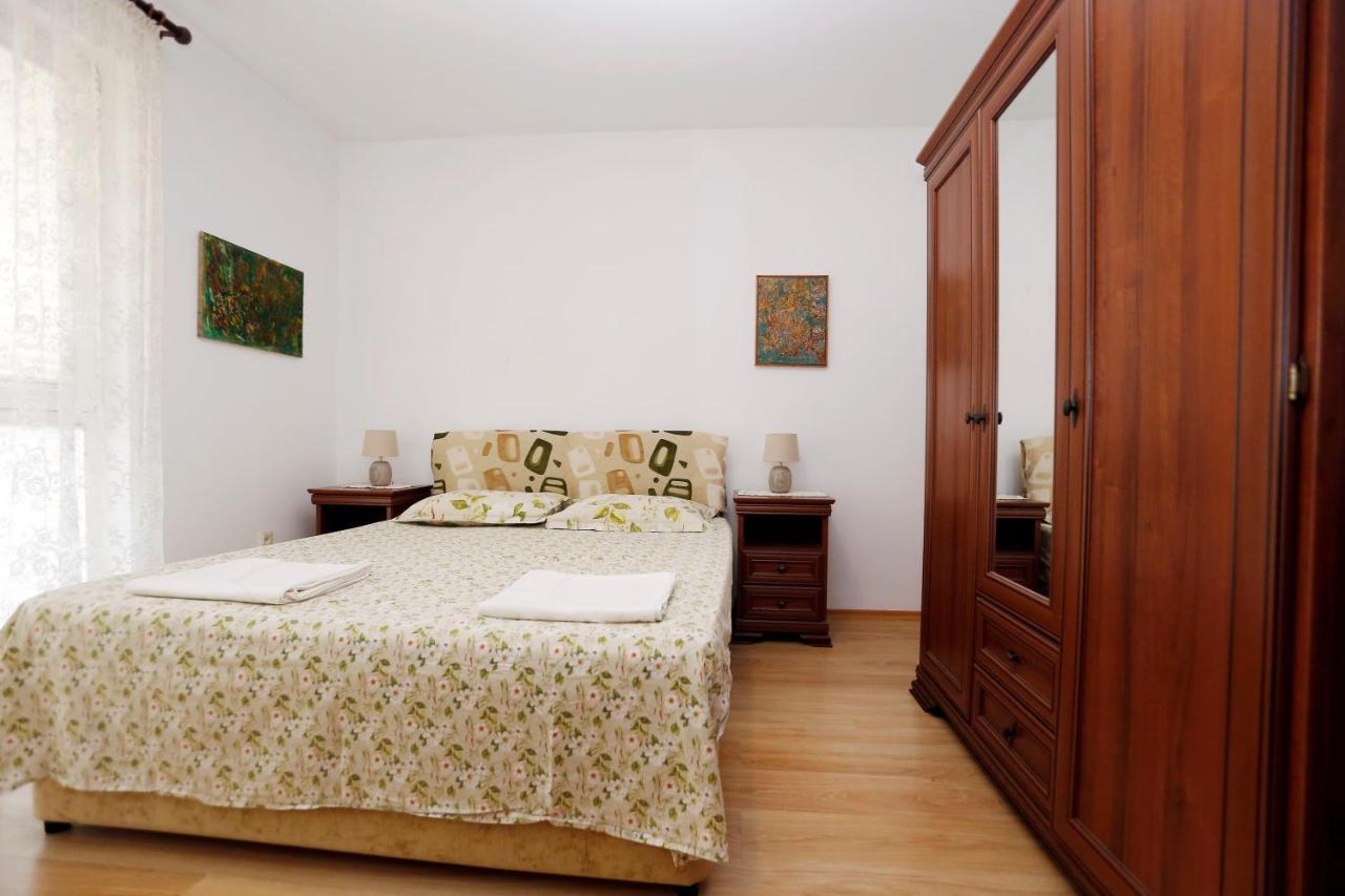 Lazur Sunrise Apartament *